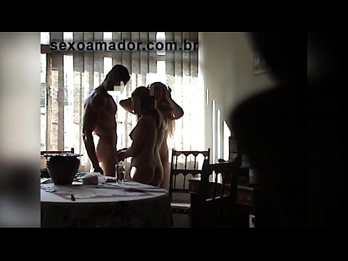 ❤️ సెక్స్ స్నేహితులు ఒక పెద్ద మనిషిని మరియు అతనితో ముగ్గురిని ఆహ్వానిస్తారు ️❌ హార్డ్ పోర్న్ te.superpornpics.ru ️❤